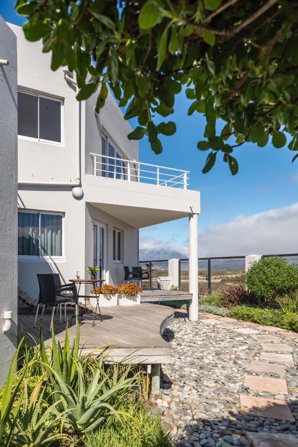 Ocean12 Guesthouse Sunset Beach Cape Town Exterior photo